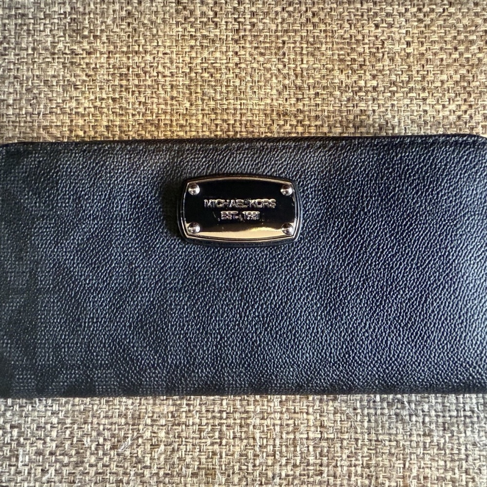 NWOT Michael Kors Black Large Wallet